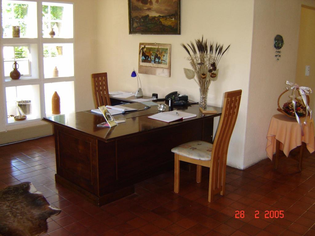 Auberge Guest Lodge Mbombela Esterno foto