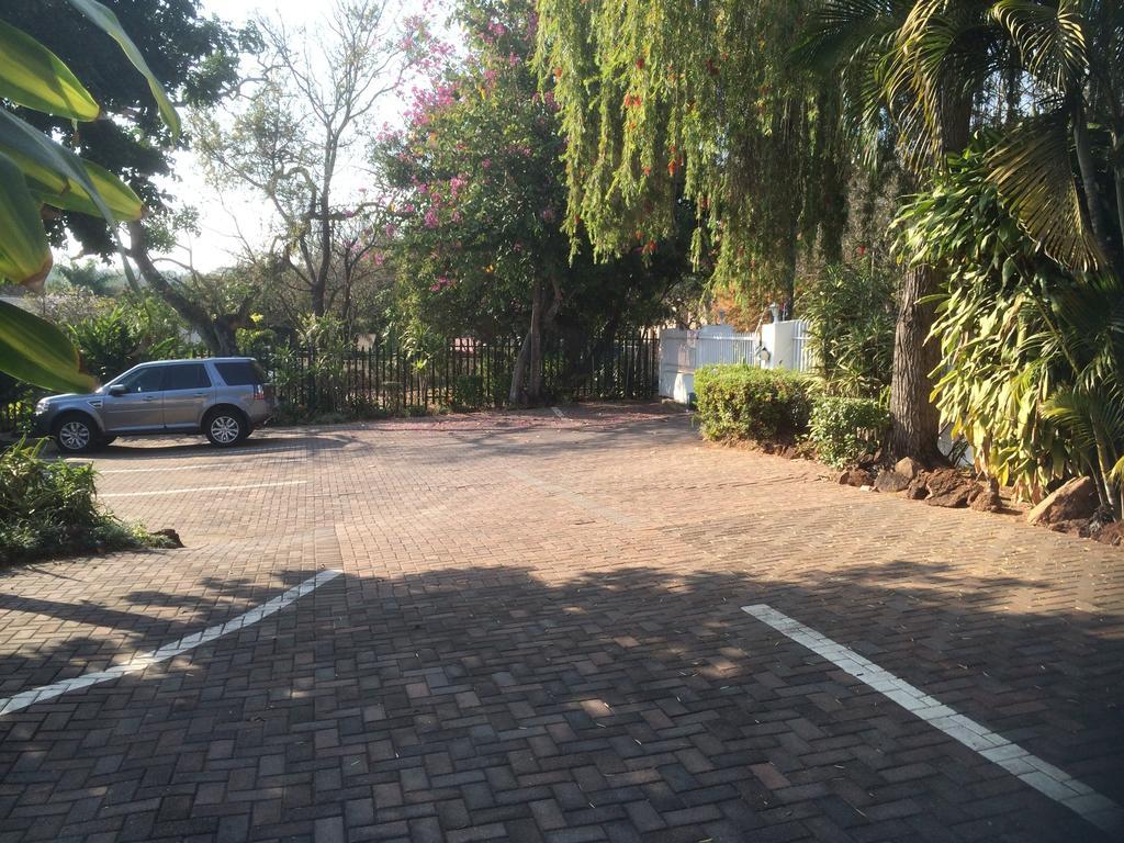 Auberge Guest Lodge Mbombela Esterno foto